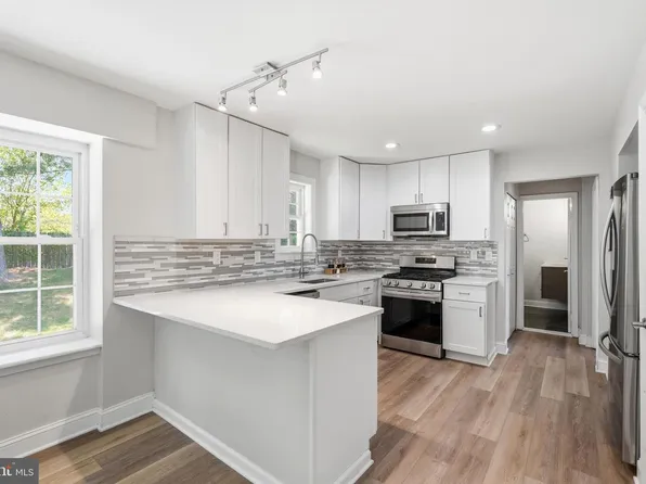 6 Bostwick Ct, Gaithersburg, MD 20878