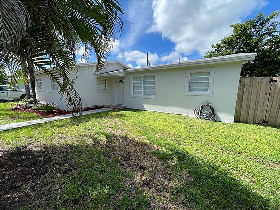 2nd image of 20300 SW 105th Ave
