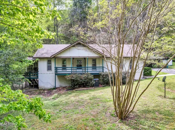 3178 N Clear Fork Rd, Sevierville, TN 37862