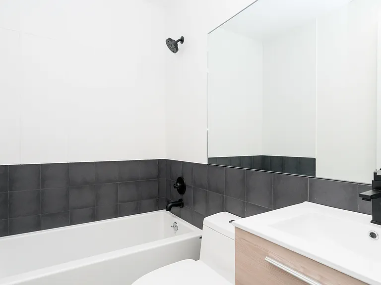 1054 Bushwick Ave #3D — Photo 7