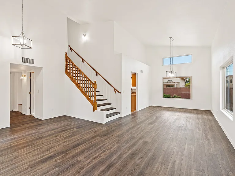 10357 N Mineral Spring Ln — Photo 9