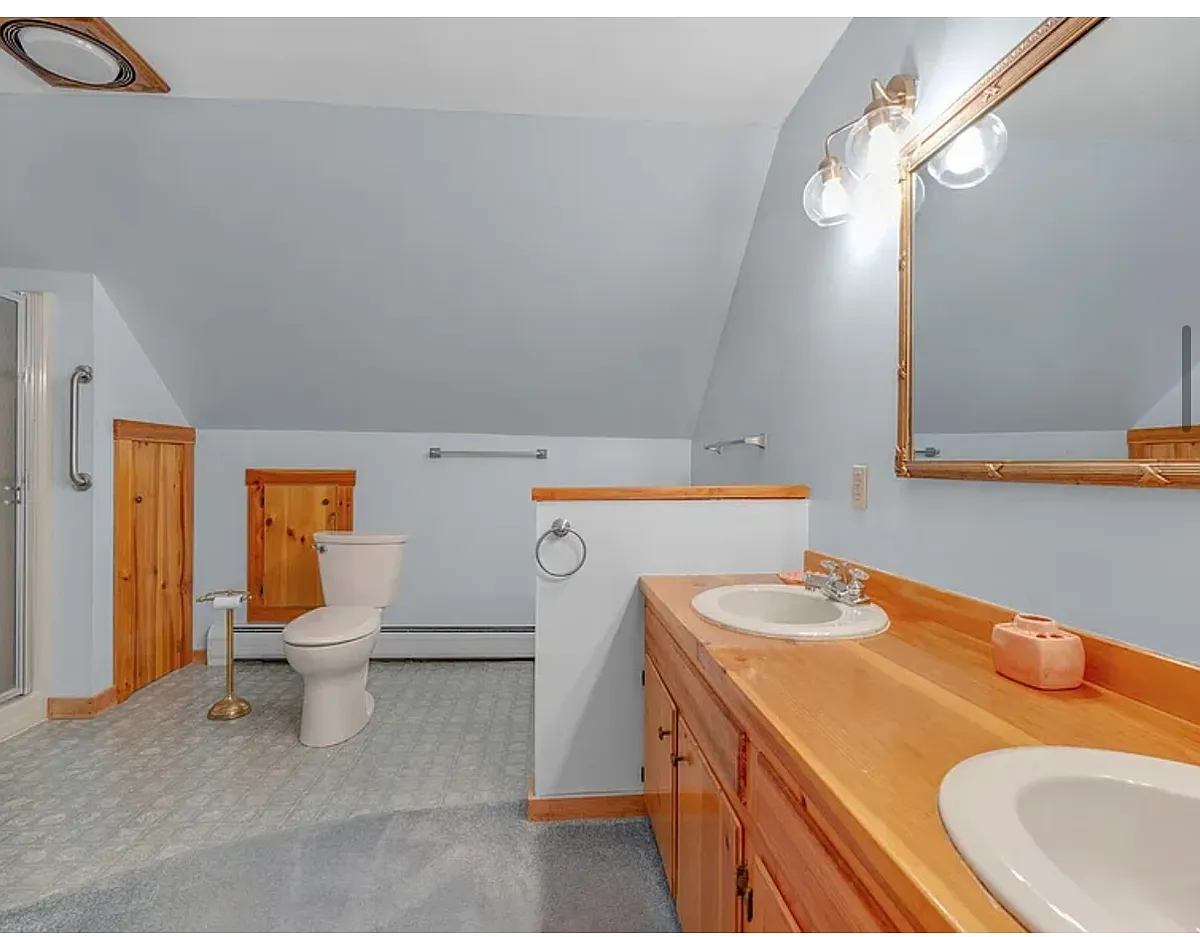 Building Photo - 144 Hotel Rd #A