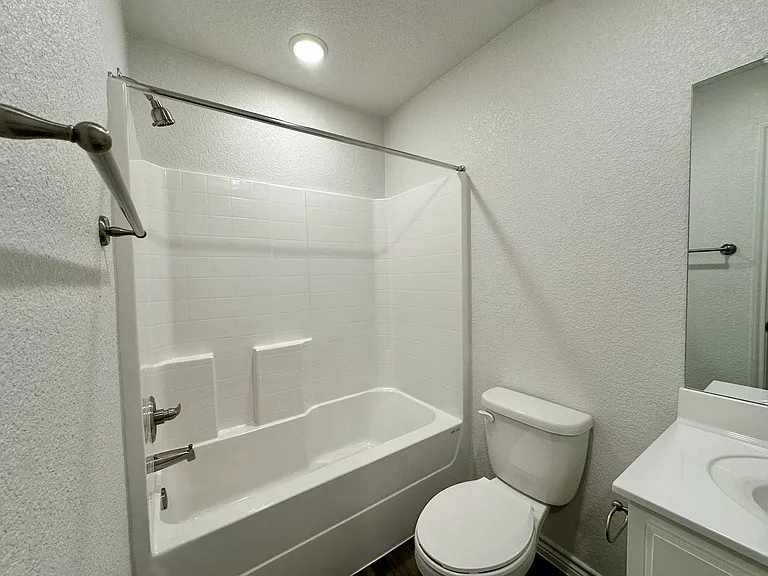 117A Dolphin Dr — Photo 20