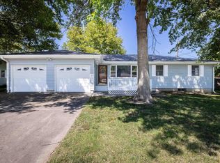 216 Ross Ct, Rossville, KS 66533