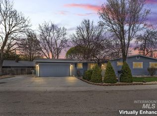 2078 N Fairmeadow Dr, Boise, ID 83704