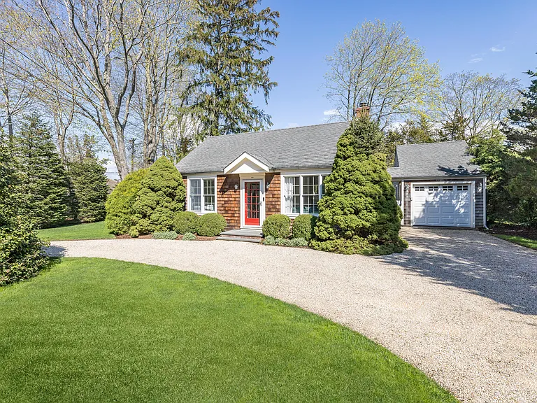 1638 Bridgehampton Sag Harbor Tpke — Photo 2