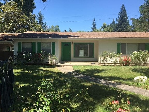 3rd image of 4429 S Park Dr