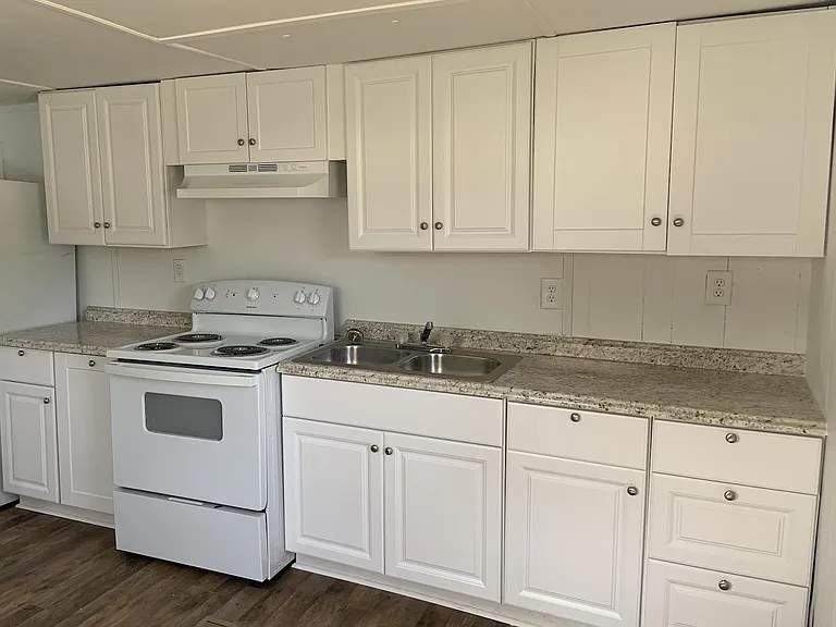 5032 E Old Waynesboro Rd — Photo 3