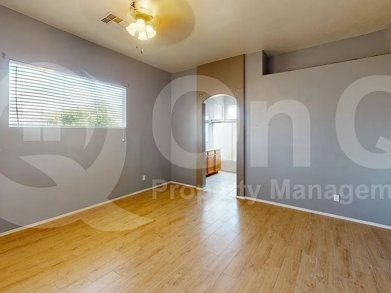 100 N Desert Stream Dr — Photo 7