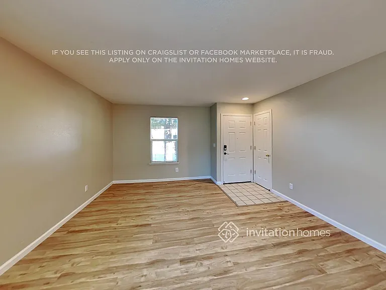 11512 Linday Way — Photo 4
