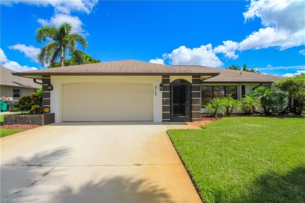 3 bed, 2.0 bath, 1650 sqft, $5,500 — Photo 3