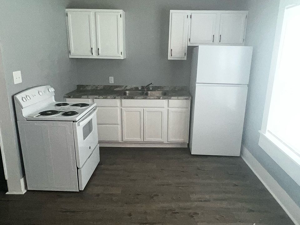 1st image of 732 W Richard Ave #1