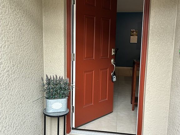 3rd image of 10733 Crossback Ln