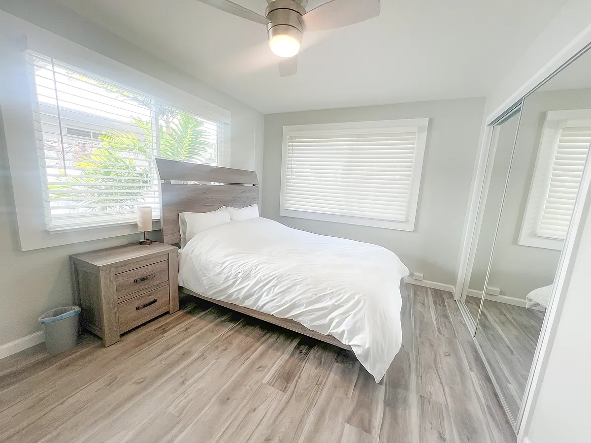 Building Photo - 849 Hauoli St #1