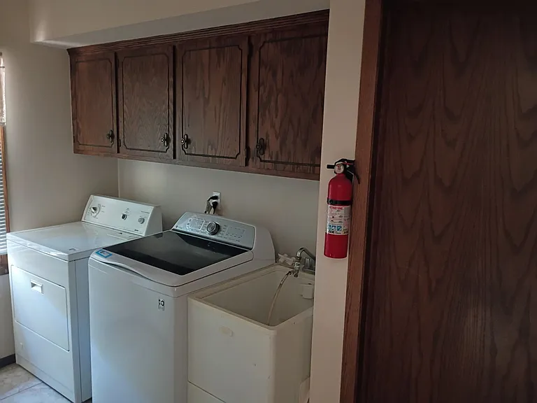 20550 Coventry Dr — Photo 11