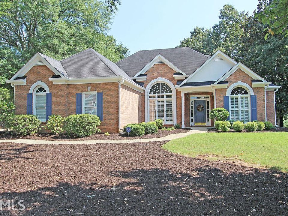 1st image of 2024 Woodside Park Dr