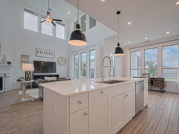 2nd image of 18003 Winding Willow Oak Way
