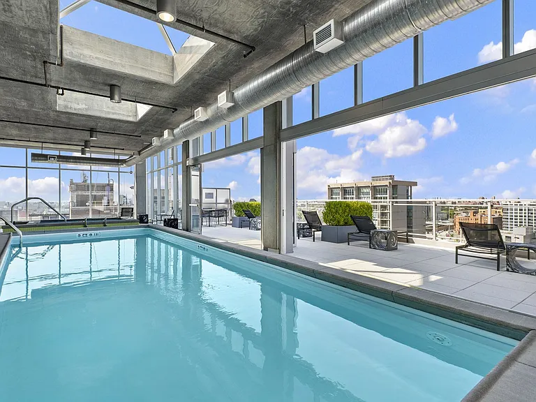 JeffJack Apartments — Photo 48