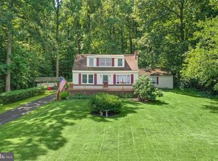 2982 Harmonyville Rd, Elverson, PA 19520