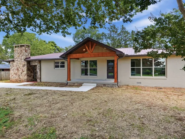 109 Oak Park, Winchester, TN 37398