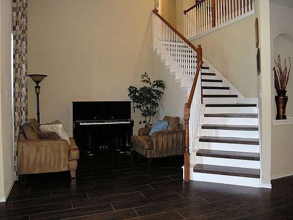 2nd image of 3004 Oak Bourne Dr