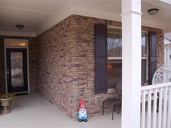 2nd image of 535 Appalachian Woods Dr