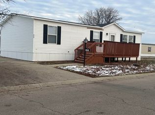 212 Winchester Trl, Goshen, IN 46526