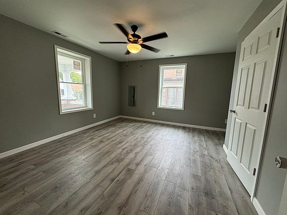 3rd image of 1004 Kentucky Ave #2