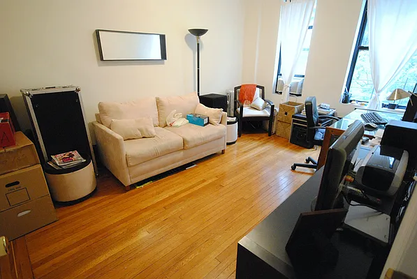 Rented by Bold New York | media 3