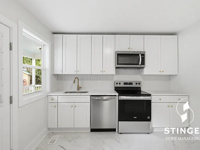 928 9th St #926 — Photo 14
