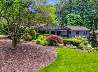 1055 Vistavia Cir, Decatur, GA 30033