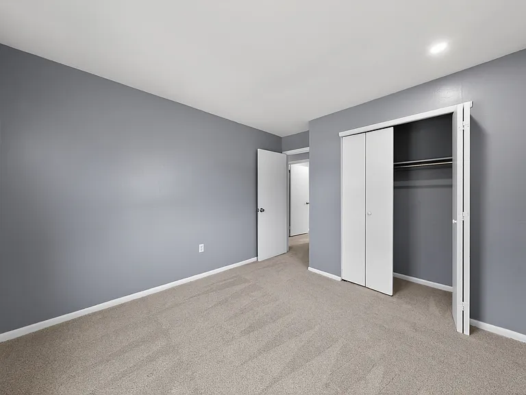 31 N Skyward Dr — Photo 10