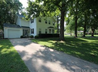 215 Jackson St, Mascoutah, IL