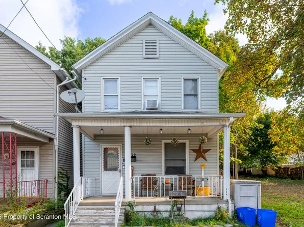 632 E Lackawanna Ave, Olyphant, PA 18447