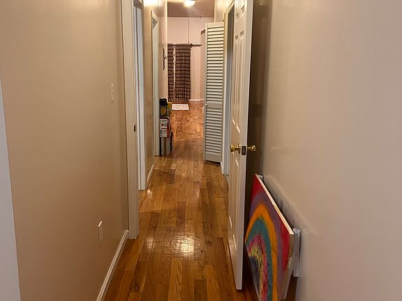 5th image of 260 Boyd Ave Floor 2