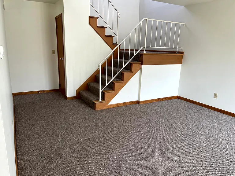 6 Florentine Ct — Photo 8