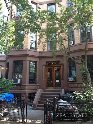 Rented by ZealEstate Group Inc | media 39