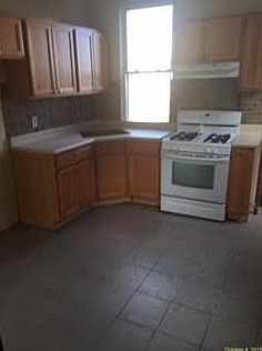 2nd image of 802 Gadek Pl