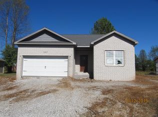 260 Oak Ridge Dr, Frankfort, KY 40601