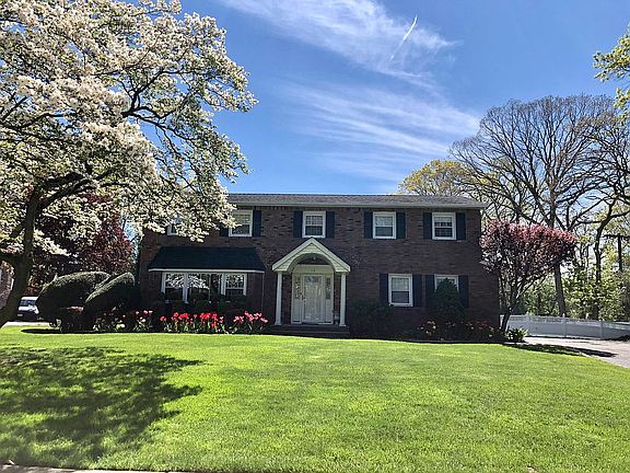 4th image of 13 Ann Ct