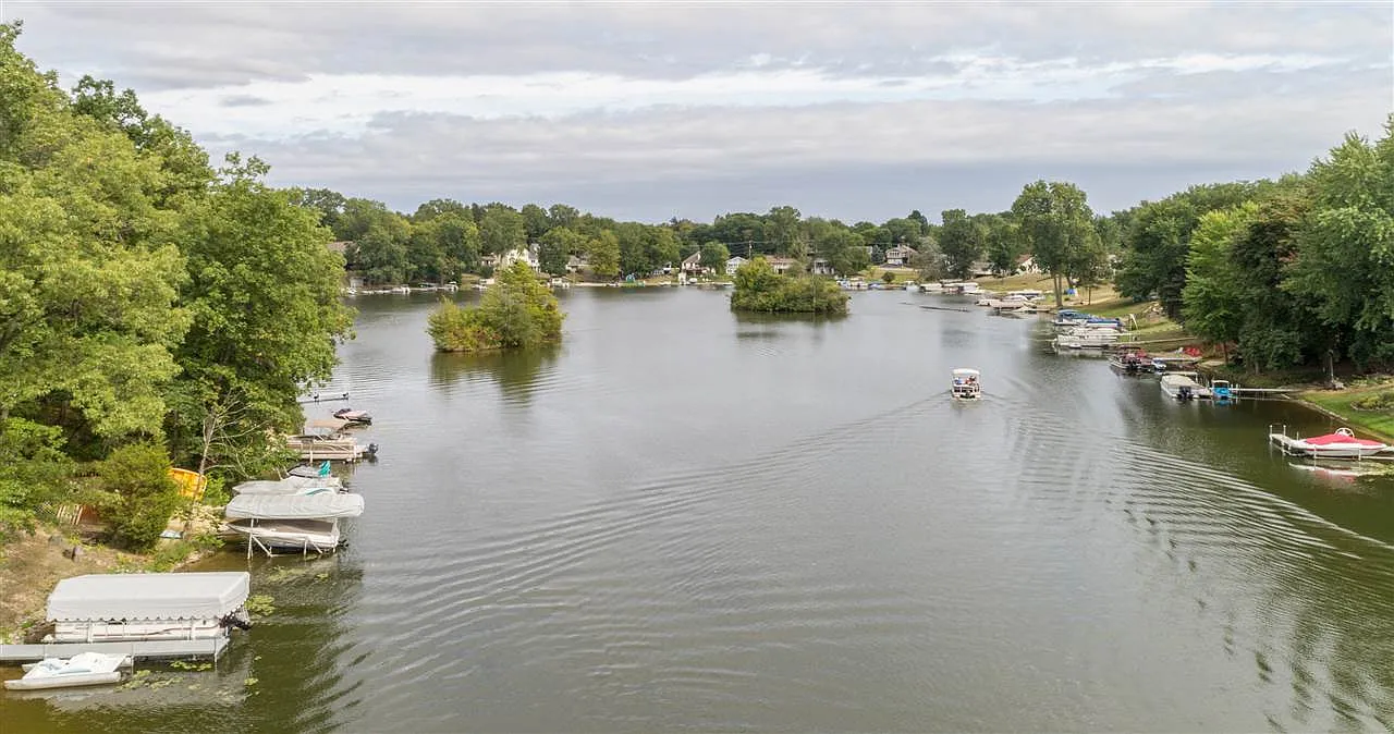 11610 Rutan Cir photo 1