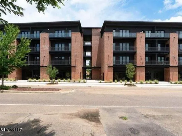 403 Russell St #307, Starkville, MS 39759