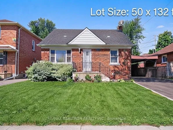 72 Hounslow Ave, Toronto, ON M2N 2A8
