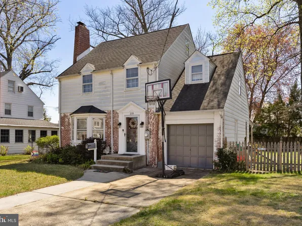 210 Fern Ave, Haddon Township, NJ 08108