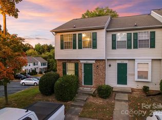 601 Lex Dr, Charlotte, NC 28262