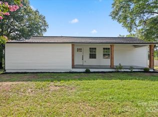 1108 China Grove Rd, Kannapolis, NC 28083