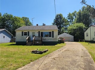 1139 Bane St SW, Warren, OH 44485