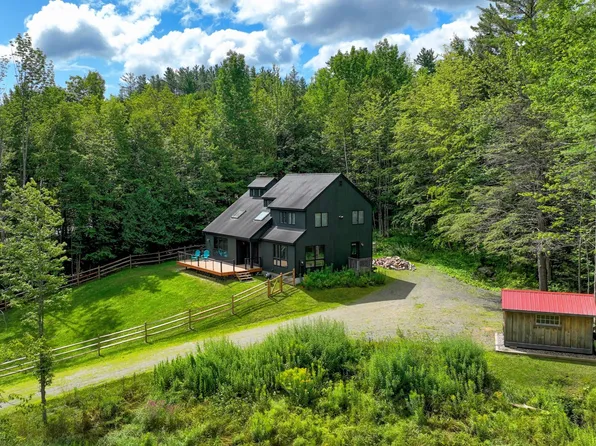 19 Bear Ridge Road, Ludlow, VT 05149