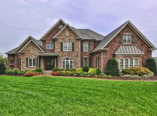3802 Grovesner St, Harrisburg, NC 28075