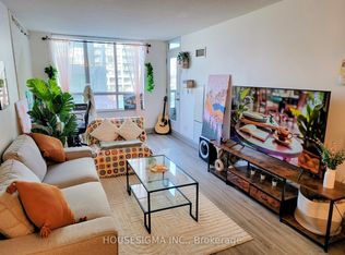 335 Rathburn Rd W #317, Mississauga, ON L5B0C8